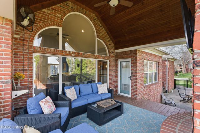 13700 Windy Haven Way, Louisville, KY 40299