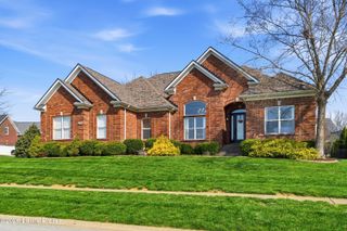 13700 Windy Haven Way, Louisville, KY 40299