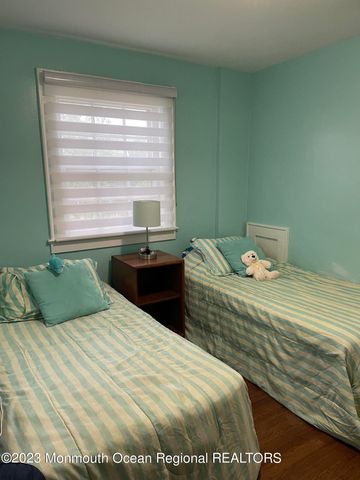 232 Jerome Avenue, Oakhurst, NJ 07755