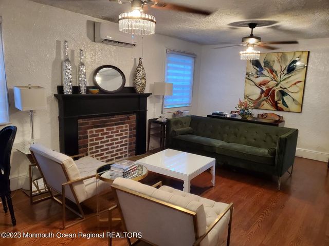 232 Jerome Avenue, Oakhurst, NJ 07755