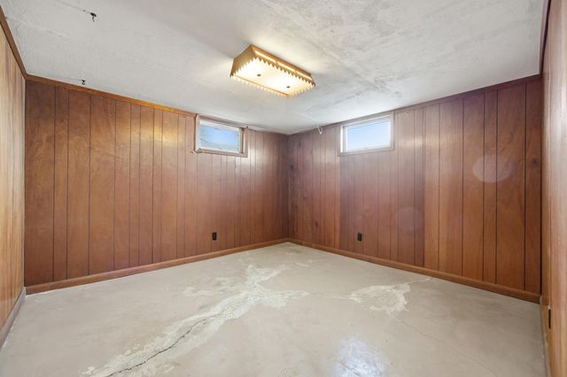 1421 19th Street S, Fargo, ND 58103