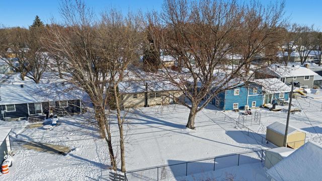 1421 19th Street S, Fargo, ND 58103