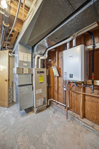 1421 19th Street S, Fargo, ND 58103