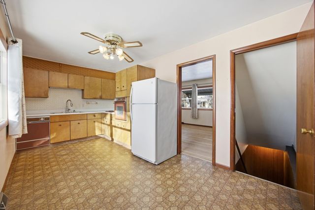 1421 19th Street S, Fargo, ND 58103