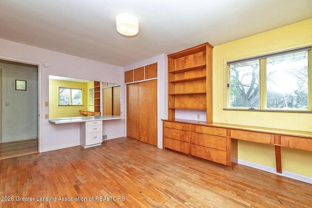 3001 Westchester Road, Lansing, MI 48911