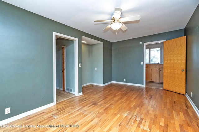 3001 Westchester Road, Lansing, MI 48911