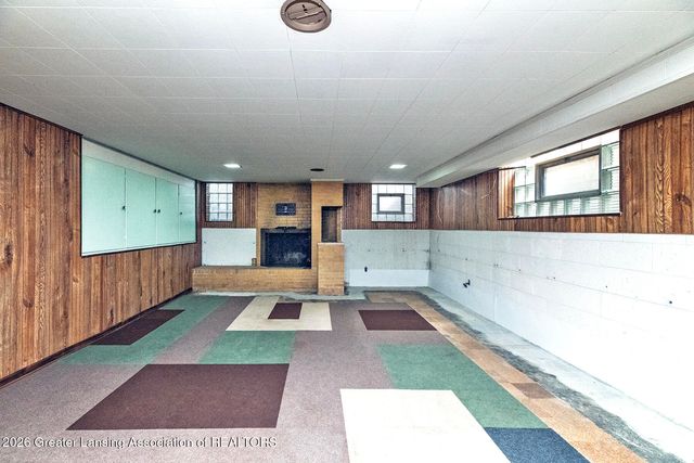 3001 Westchester Road, Lansing, MI 48911