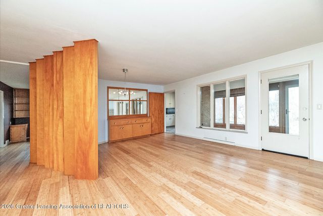 3001 Westchester Road, Lansing, MI 48911