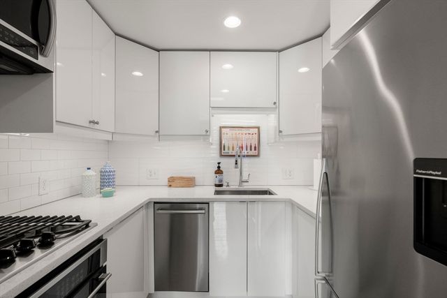 290 Shawmut Ave 4, Boston, MA 02118