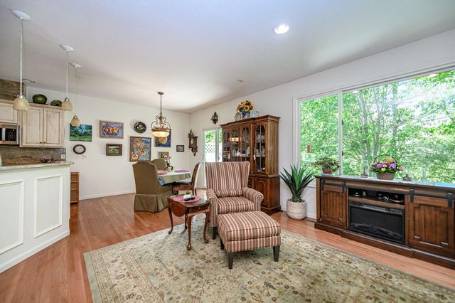 1809 SCARBOROUGH DR, Columbia, MO 65201