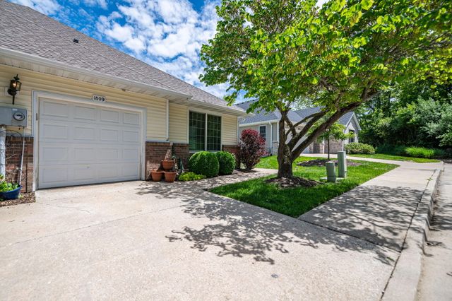 1809 SCARBOROUGH DR, Columbia, MO 65201