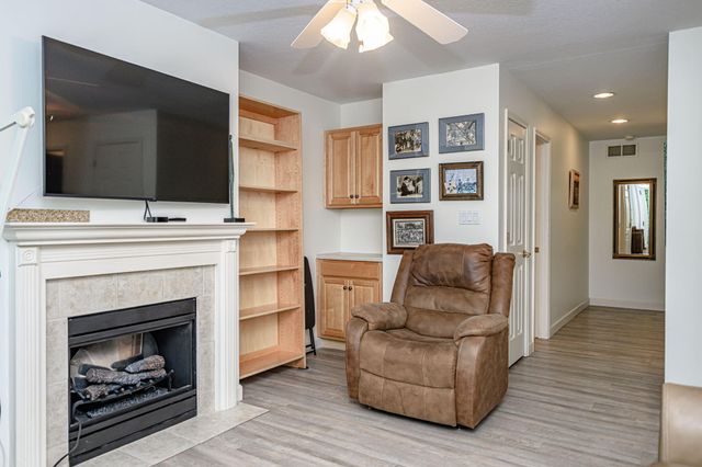 1809 SCARBOROUGH DR, Columbia, MO 65201
