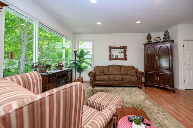 1809 SCARBOROUGH DR, Columbia, MO 65201