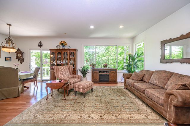 1809 SCARBOROUGH DR, Columbia, MO 65201
