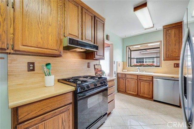 4335 Knoxville, Lakewood, CA 90713