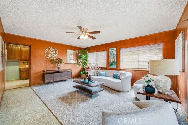 4335 Knoxville, Lakewood, CA 90713