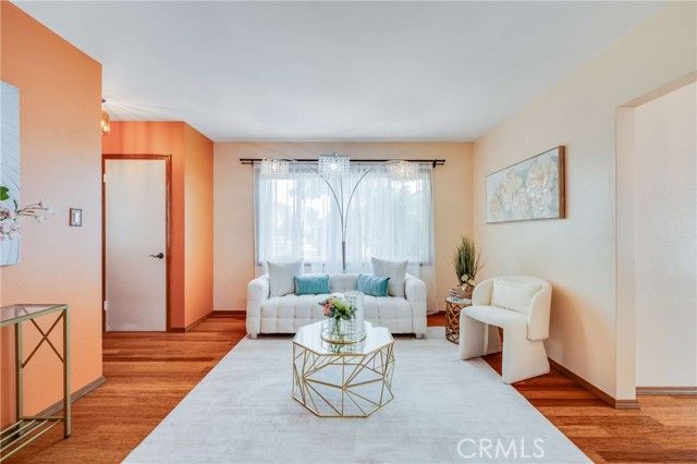 4335 Knoxville, Lakewood, CA 90713