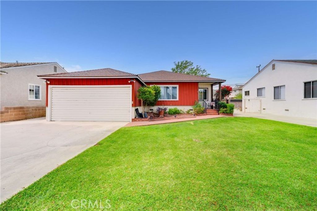 4335 Knoxville, Lakewood, CA 90713