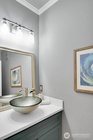 217 9th Avenue S, Edmonds, WA 98020