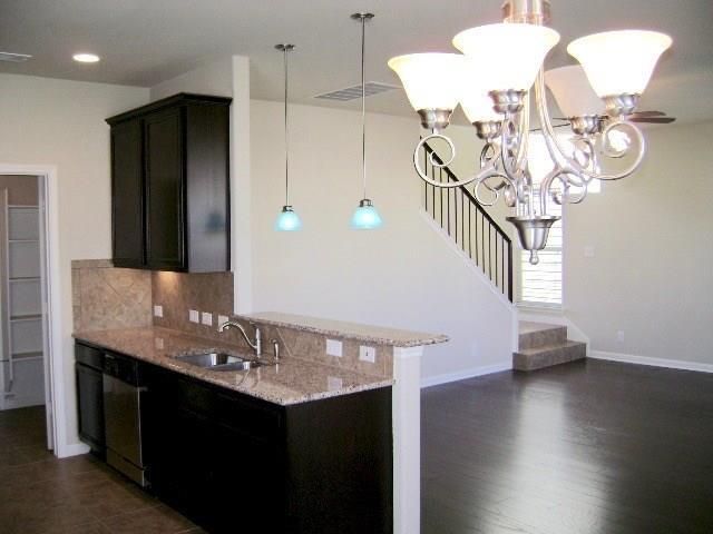 8513 Inca Dove DR 363, Austin, TX 78729