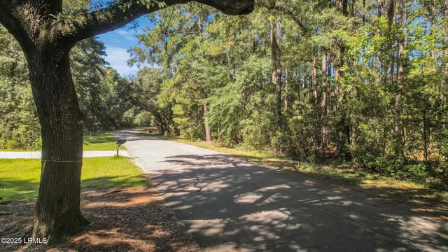 301 Founders Oak Way, Yemassee, SC 29945