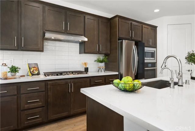 32246 Hillstone Street, Temecula, CA 92591