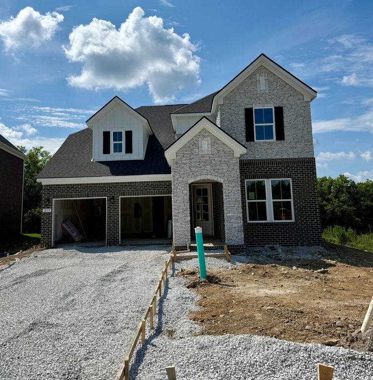 219 Pin High Drive, Mount Juliet, TN 37122