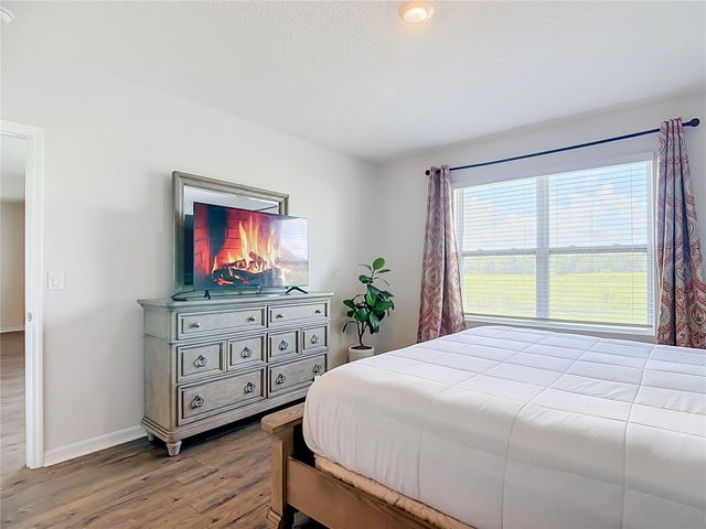 1040 CAMBRIDGE DRIVE, Winter Haven, FL 33881