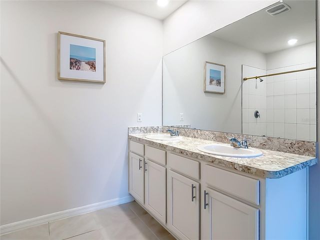 1040 CAMBRIDGE DRIVE, Winter Haven, FL 33881