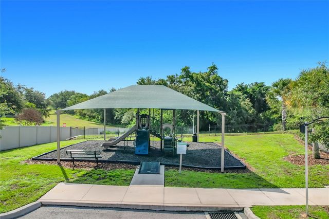 1040 CAMBRIDGE DRIVE, Winter Haven, FL 33881