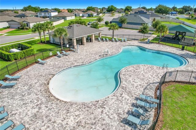 1040 CAMBRIDGE DRIVE, Winter Haven, FL 33881