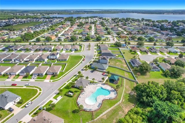 1040 CAMBRIDGE DRIVE, Winter Haven, FL 33881