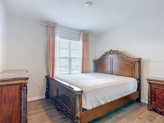 1040 CAMBRIDGE DRIVE, Winter Haven, FL 33881