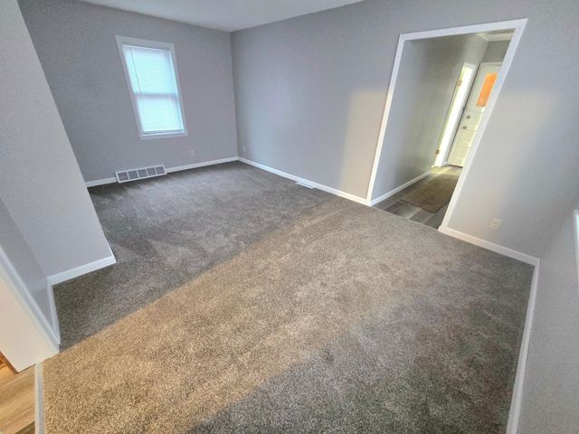 801 10th Avenue N, Saint Cloud, MN 56303