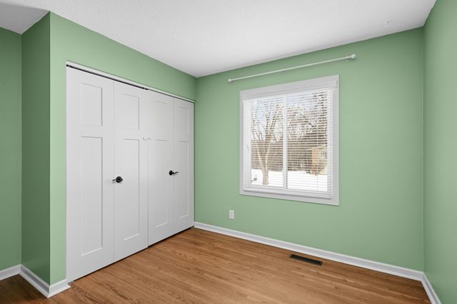 13312 Lakeview Drive, Burnsville, MN 55337