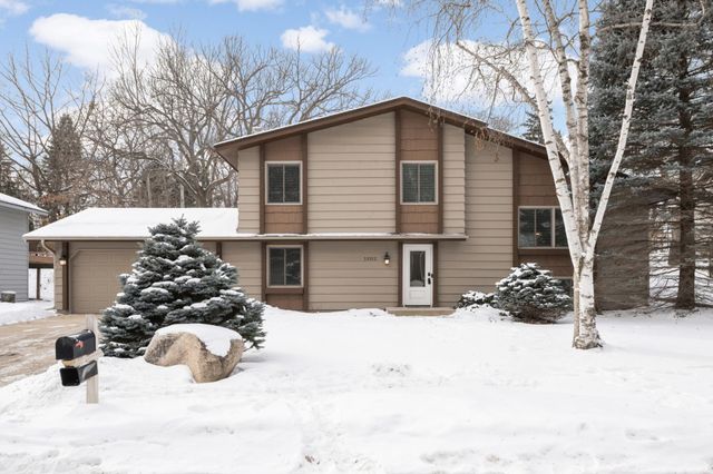 13312 Lakeview Drive, Burnsville, MN 55337