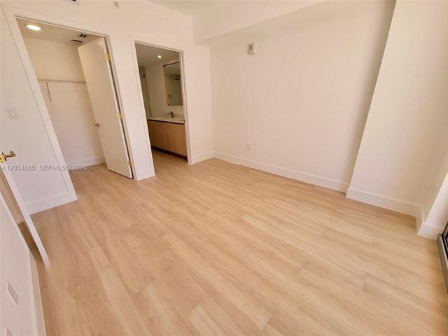 90 NE 32 609, Miami, FL 33127