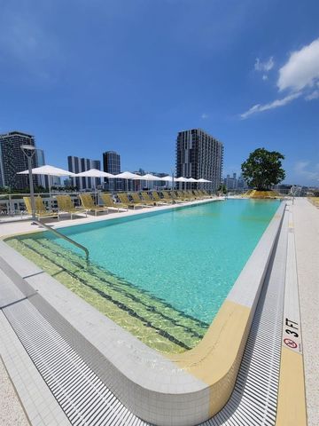 90 NE 32 609, Miami, FL 33127