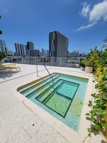 90 NE 32 609, Miami, FL 33127