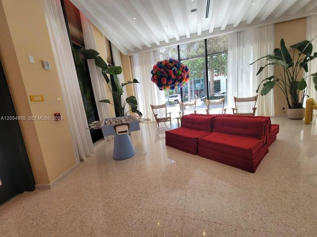 90 NE 32 609, Miami, FL 33127