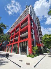 90 NE 32 609, Miami, FL 33127