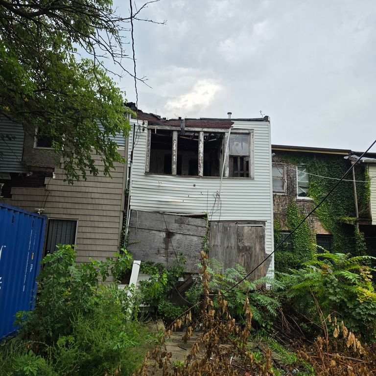 10740 S Langley Avenue, Chicago, IL 60628 — photo 5