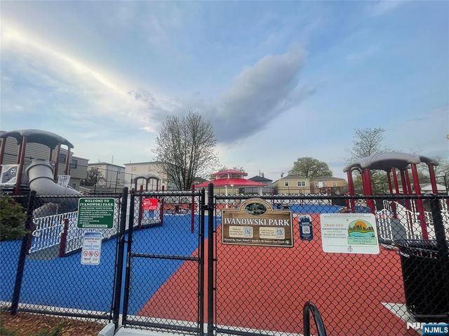 171 Charles Street 2, Secaucus, NJ 07094