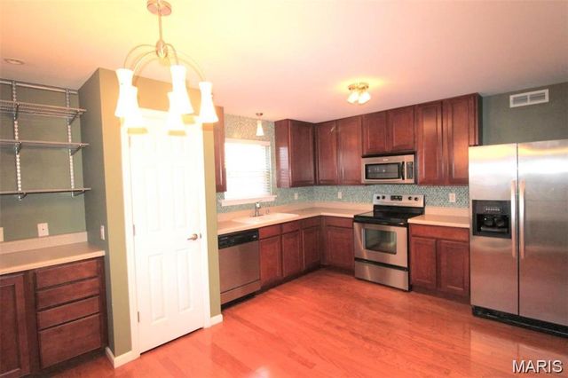 1124 Welsh Drive, Lake St Louis, MO 63367