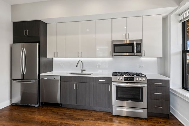 1472 W Summerdale Avenue 1RE, Chicago, IL 60640