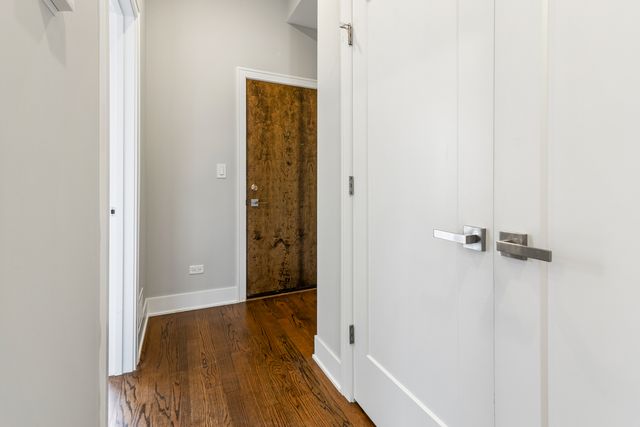 1472 W Summerdale Avenue 1RE, Chicago, IL 60640