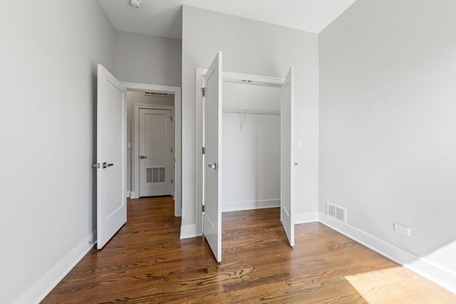 1472 W Summerdale Avenue 1RE, Chicago, IL 60640