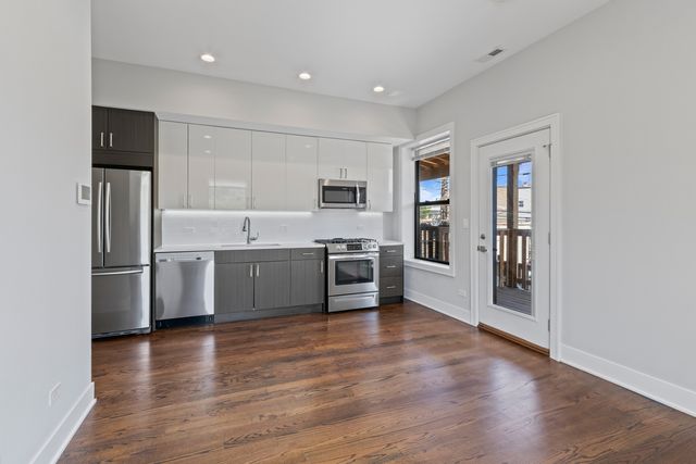 1472 W Summerdale Avenue 1RE, Chicago, IL 60640