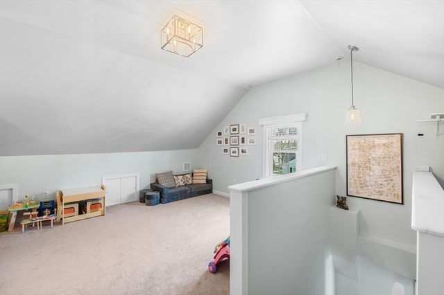 82 Dodge St 1, Beverly, MA 01915
