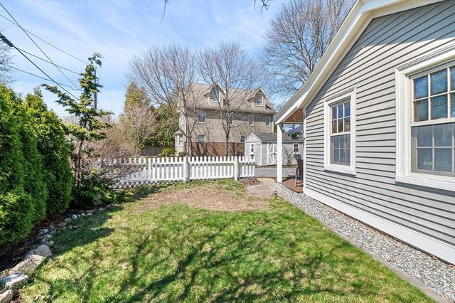 82 Dodge St 1, Beverly, MA 01915